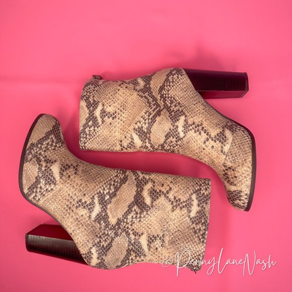 Target Snake Print Ankle Bootie Size 7.5 - Picture 8 of 12